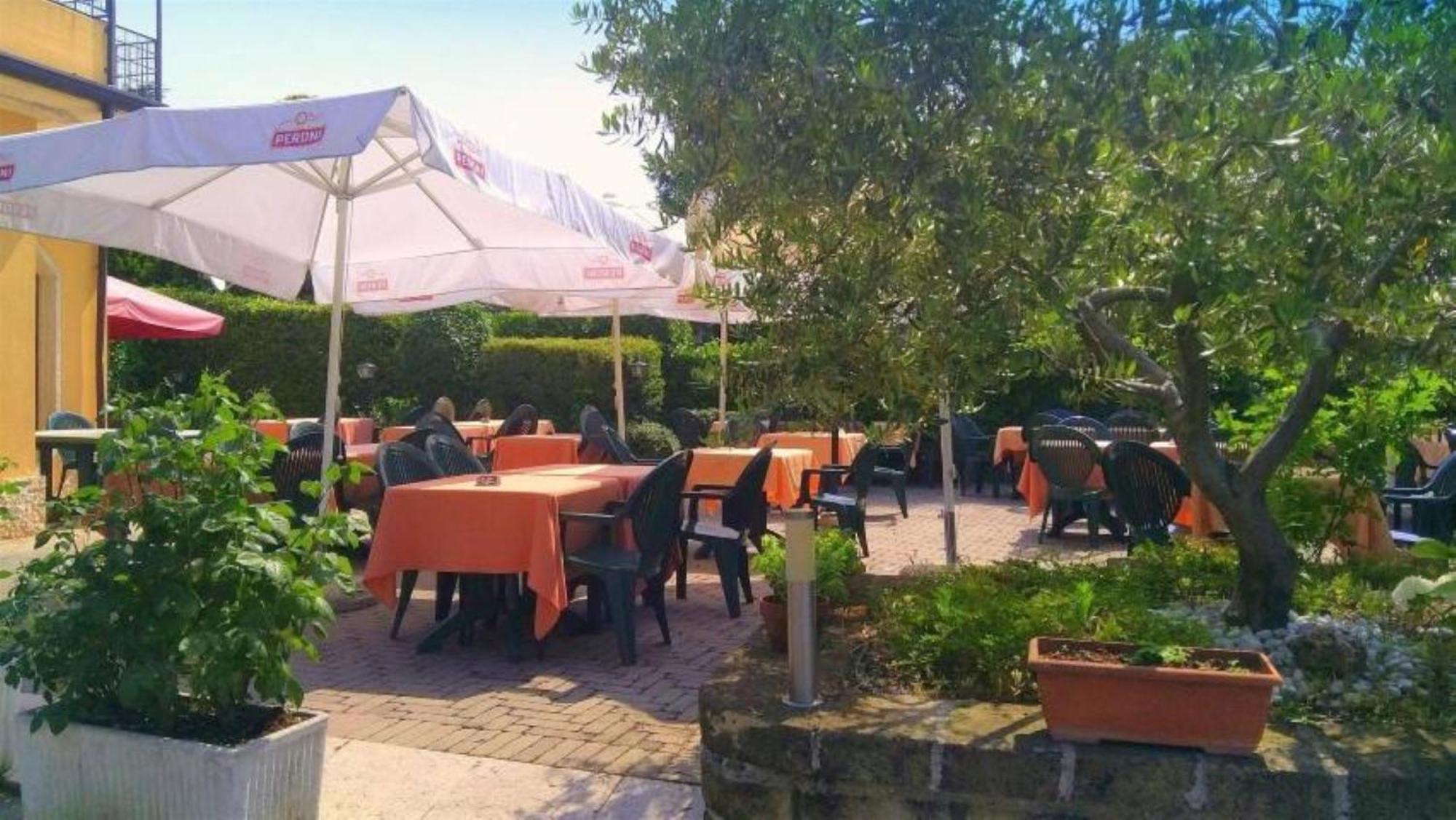 Casa Sant Elena Id15675 Leilighet Peschiera del Garda Eksteriør bilde